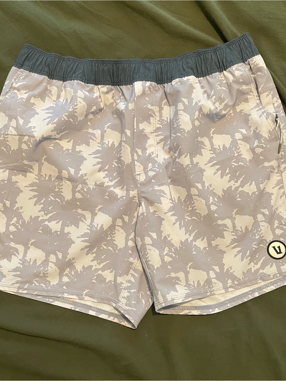 Vuori Cape short - Men’s M